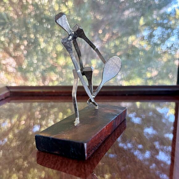 Vintage Brutalist Nail Art Sculpture Tennis Player Metal Figurine, Made in Spain - Picture 6 of 14
